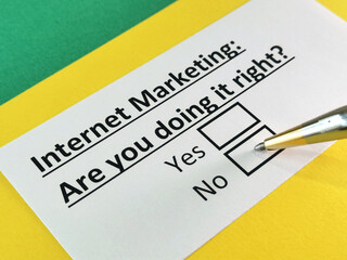 Obraz premium Questionnaire about marketing.