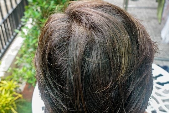 Selective Focus Close Up Grey Hair Of Old Woman With Dye