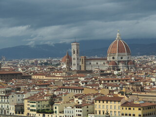 Fototapeta na wymiar landscape view of Cathedral of Santa Maria del Fiore (Duomo), Florence, Italy