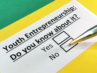 Fototapeta premium Questionnaire about marketing.