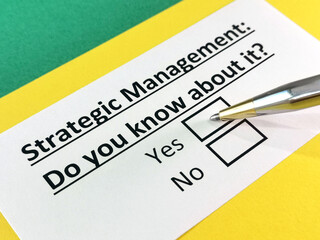 Obraz premium Questionnaire about marketing.