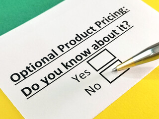 Obraz premium Questionnaire about marketing.