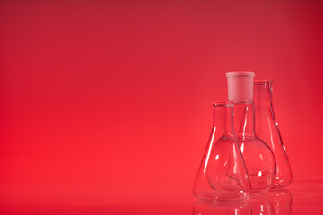 Chemical vessels. Glass flasks. Laboratory utensil.