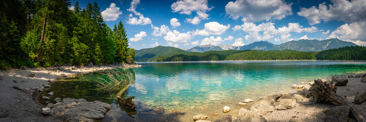 Sommer am See und Berge - Eibsee Panaroama