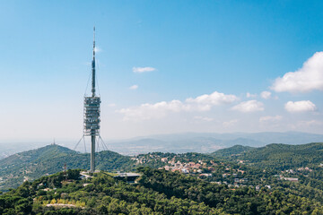 Obraz premium Park Tibidabo w Barcelonie