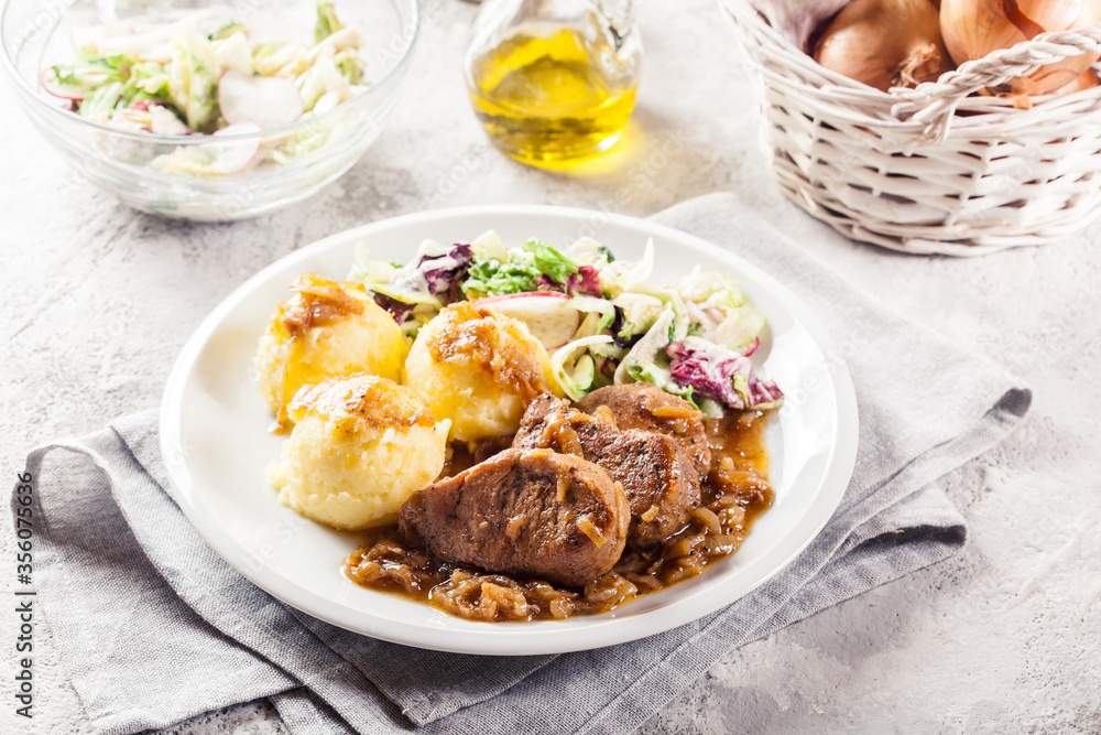 Sticker braised pork loins with onion sauce