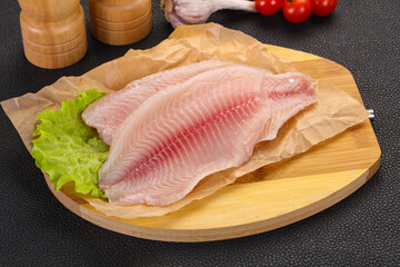 Raw tilapia fish
