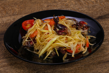 Green mango salad with seafood