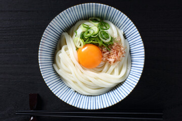 釜玉うどん、俯瞰