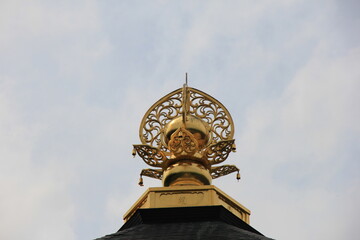 Fototapeta premium 金色の火焔宝珠