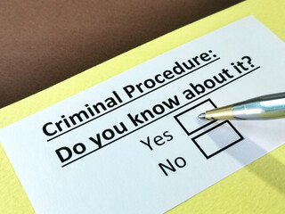 Obraz premium One person is answering question about criminal procedure.
