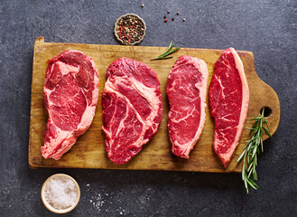 Fototapeta na wymiar Variety of fresh Black Angus Prime raw beef steakes