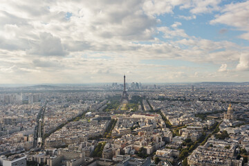 Fototapeta na wymiar Birdseye view of the city of Paris 