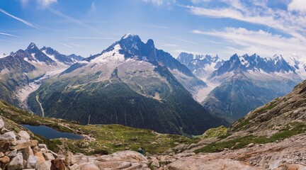 Fototapeta na wymiar Alpes l'été