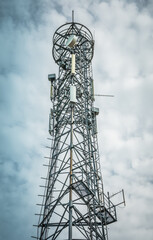 Telecommunications antenna.

