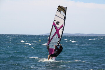 windsurf