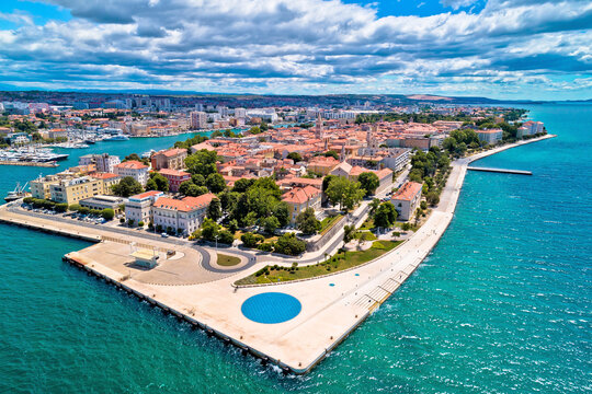 Fototapeta Zadar. Town of Zadar historic peninsula panoramic aerial view,