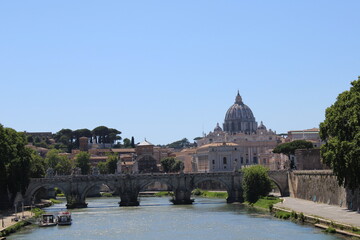 scenic view of river tiber in rome italy