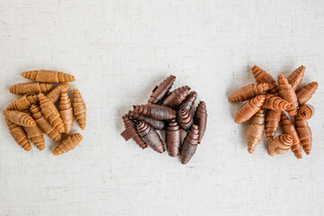 Handcrafted pastille with fresh and dried fruits