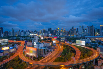 Fototapeta na wymiar Beautiful nightscape Expressway traffic in Bangkok, Thailand. Convenience of transportation of capital city