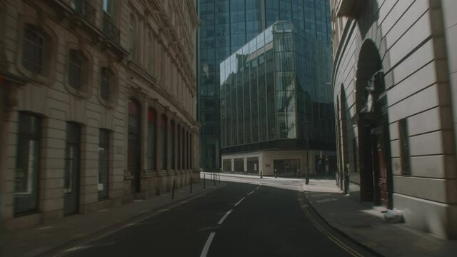 EMPTY STREETS OF LONDON DURING COVID PANDEMIC STEADICAM HIGH QAULITY FOOTAGE