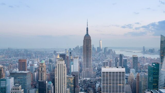 WS PAN T/L Skyline with Empire State Building, Midtown and Downtown Manhattan / New York City, New York, United States