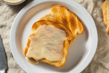 Homemade Maple Syrup Butter on Toast