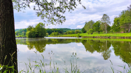 Obraz premium Perfect lake landscape in the spring season