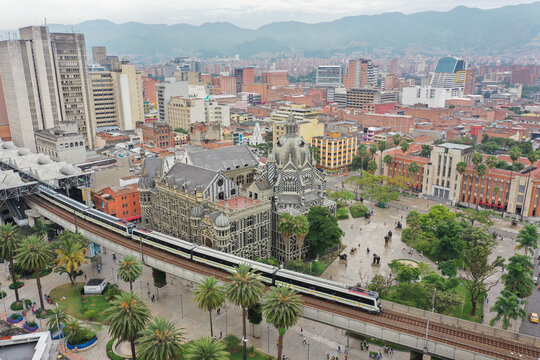 Plaza BoteroMedellin, Colombia