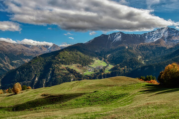 Fototapeta na wymiar Alpenlandschaft Serfaus-Fiss-Ladis / Österreich