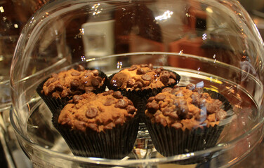 chocolate chip muffins