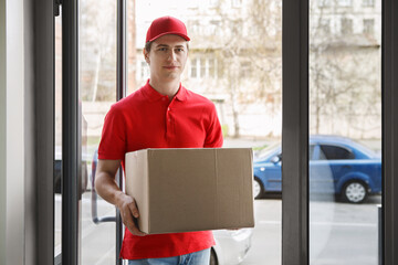 Convenient home delivery. Courier come at house and holding box
