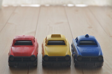 車のおもちゃ