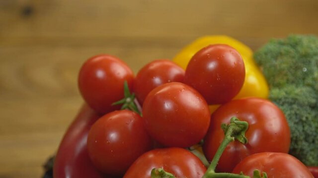 tomato cabbage and pepper