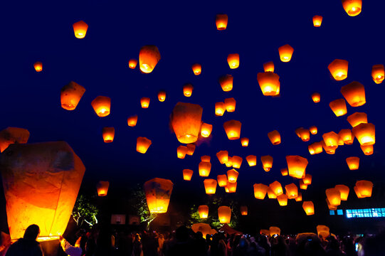 PingSi Sky Lantern Festival In Taipei , Taiwan