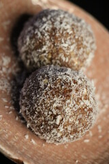 Protein ball