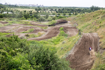 Übungsstrecke für Motorcross fahren