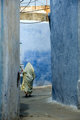 Obraz na płótnie Canvas Tunisia. Kairouan. The blue facades of the medina