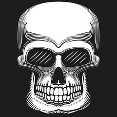 Skull painted in black and white on a black background. Avatar for network resources.