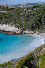 Obraz premium The azure waters and surf of Esperance, Western Australia