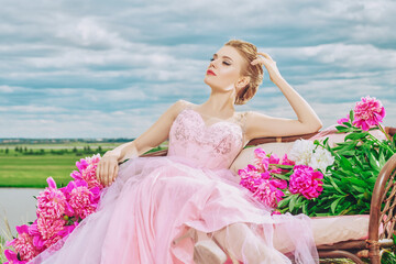 Fototapeta na wymiar luxuriant pale pink dress