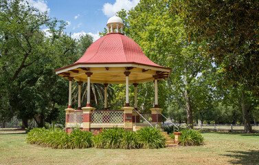 Historic rotunda (built 1911) in the beautiful botanic gardens in Benalla, Victoria, Australia. 