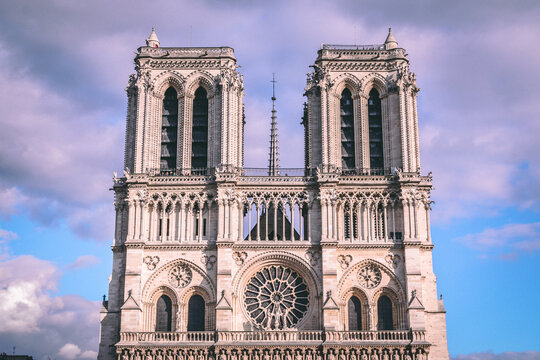 notre dame cathedral paris