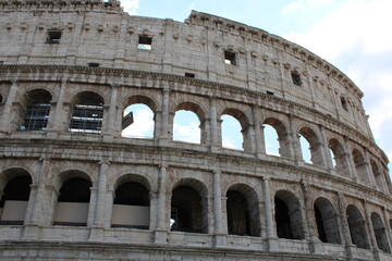 Fototapeta premium colosseum in rome italy colosseum is among wonder of world and is famous tourist destination