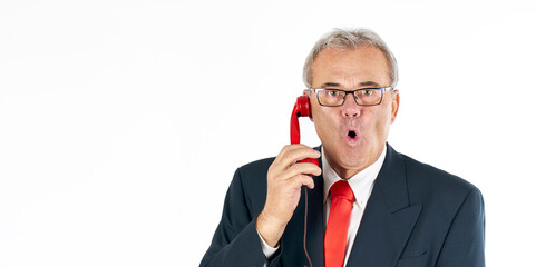Geschäftsmann telefoniert
