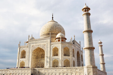 Fototapeta na wymiar White marble Taj Mahal in India, Agra, Uttar Pradesh
