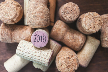 wine cork 2018 vintage, wine corks on wooden table