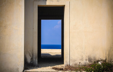 door to sea