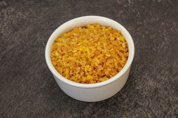 Vegetarian cuisine - dry bulgur for cooking