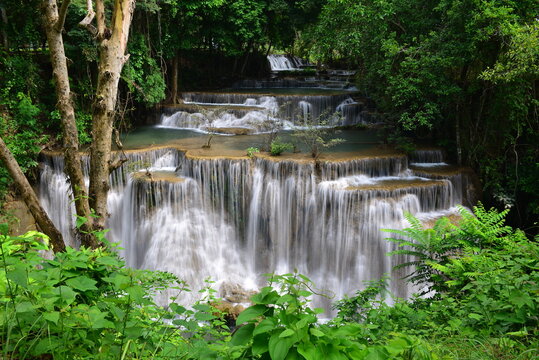 Huai Mae Kamin Waterfall © KRZYSZTOF